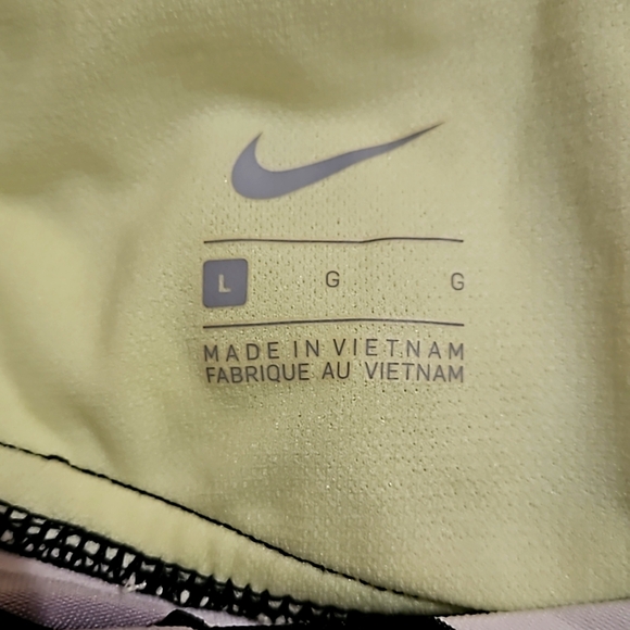 "NIKE" SPORTS OR SWIM TOP, WORN 2XS. LADIES LARGE - Picture 9 of 9